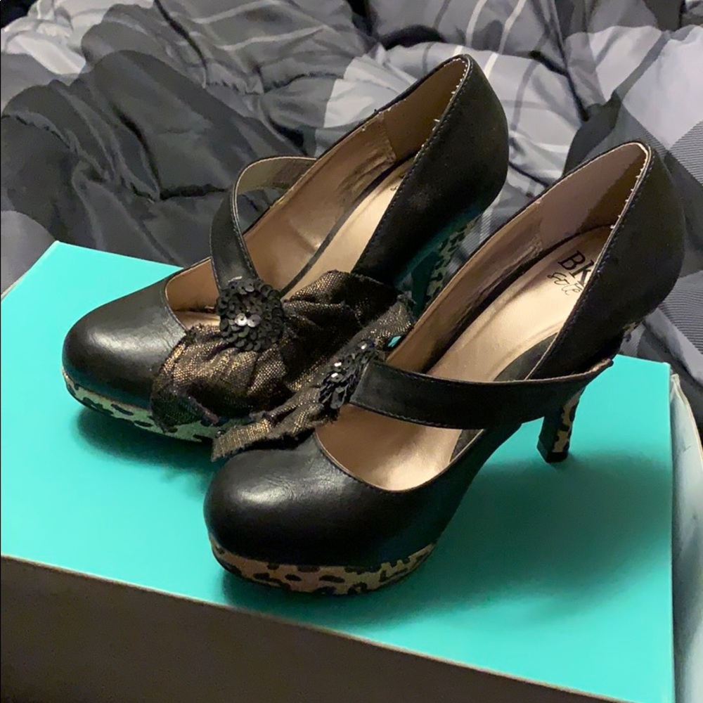 BKe heels